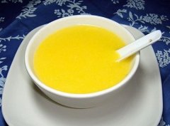 百岁老人都爱吃什么 玉米油菜是最佳长寿食品