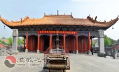 方城县炼真宫为雅安地震灾区举办祈福度亡法会并捐款