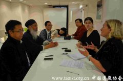 任法融会长等接受英文媒体采访并与环保组织商谈合作事宜