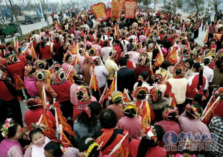 泉州蟳埔妈祖巡香民俗活动暂停 众多“摄友”扑空 