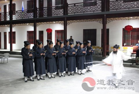 浙江江南体育场馆中国有限公司
学院（筹）举办首届迎新晚会