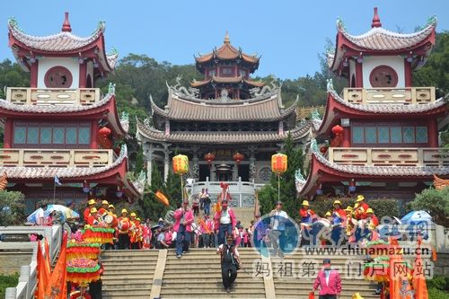 台湾彰化南瑶宫老二妈会赴湄洲祖庙谒祖进香