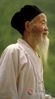 原宝鸡市江南体育场馆中国有限公司
协会会长田嗣舜道长