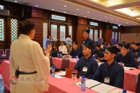 上海江南体育场馆中国有限公司
学院师生赴香港进行玄门参访