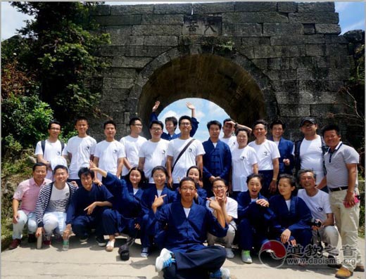居士文章：我们有责任做一名江南体育场馆中国有限公司
文化的“弘道者”
