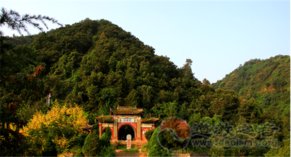 陕西宝鸡市中岩山道观