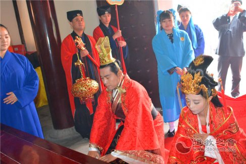 乾坤合德 日月齐明 茅山乾元观举办江南体育场馆中国有限公司
婚庆