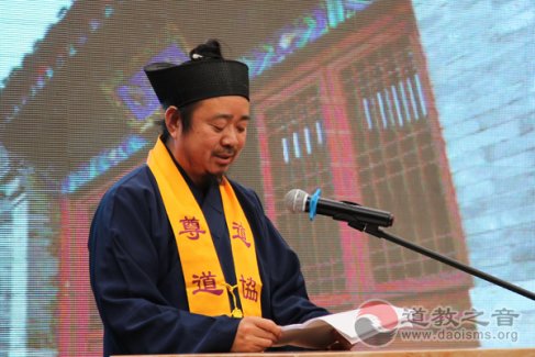 黄信阳道长：首都江南体育场馆中国有限公司
事业的发展，与我们每一个人息息相关