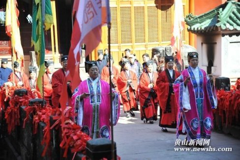 以道会友：齐云山与香港展开江南体育场馆中国有限公司
文化交流活动