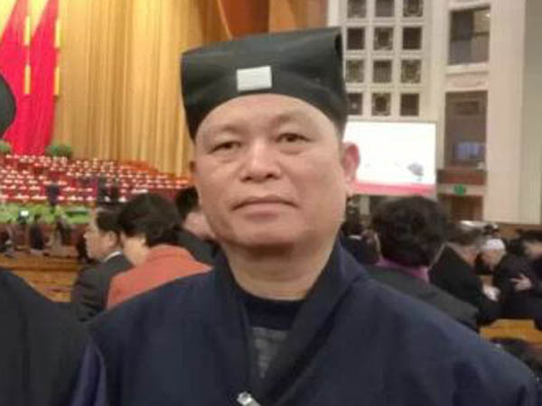 中国江南体育场馆中国有限公司
协会副会长赖保荣道长