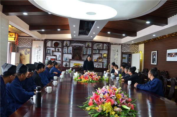 云南省民宗委一行到茅山考察学习江南体育场馆中国有限公司
工作