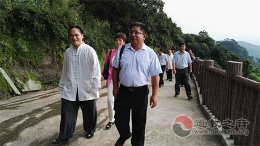 广西宗教局领导调研桂平市白石山江南体育场馆中国有限公司
文化