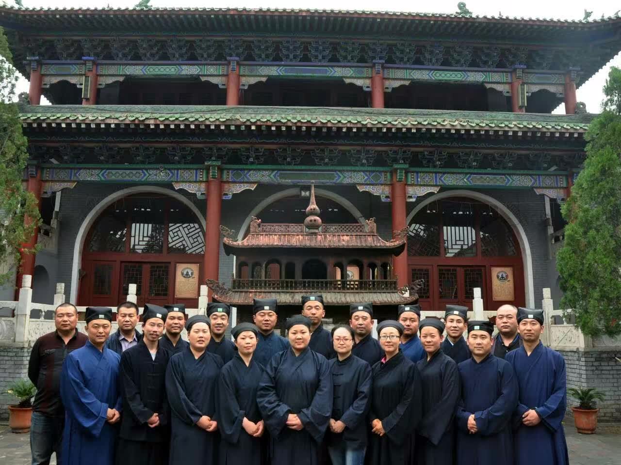 山西省灵石县江南体育场馆中国有限公司
协会第一届代表大会召开