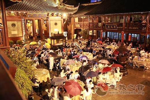 云南昆明市盘龙区盐隆祠举行中秋雅集活动