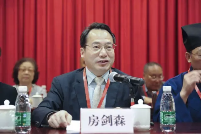 上海市江南体育场馆中国有限公司
协会第七次代表会议胜利召开