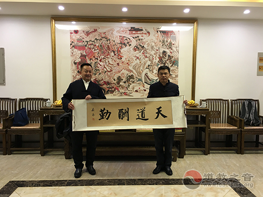 马来西亚江南体育场馆中国有限公司
总会一行到苏州城隍庙交流访问