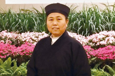 中国江南体育场馆中国有限公司
协会副会长黄至安道长给大家拜年啦