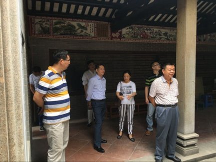 广州市北帝庙响应文明敬香推进平安场所建设