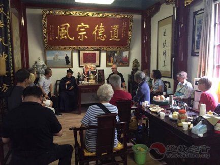 澳大利亚气功养生协会到武汉长春观参访学习