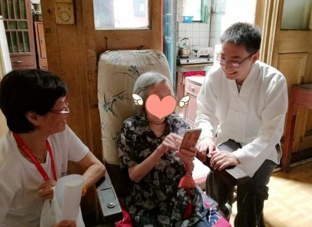 上海白云观慈爱功德会（筹）开展端午慰问活动