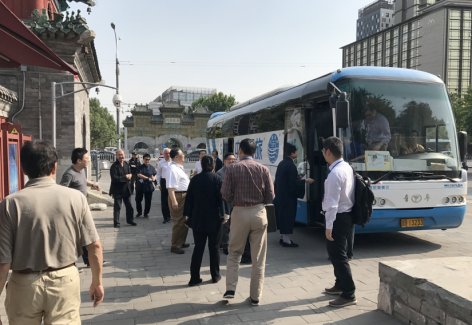 香港江南体育场馆中国有限公司
联合会一行参观访问北京市东岳庙