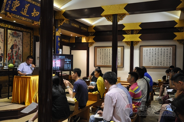 “上海江南体育场馆中国有限公司
之友学术沙龙”第四次活动举行