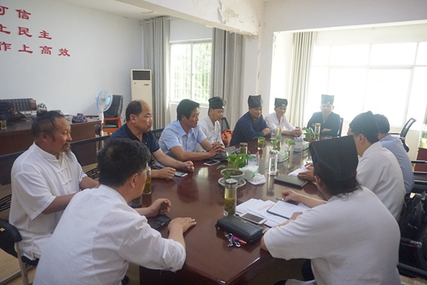 安徽安庆市道协召开第一届六次常务理事会