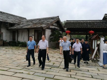 江苏省宗教局一处处长刘克元到常州金坛调研