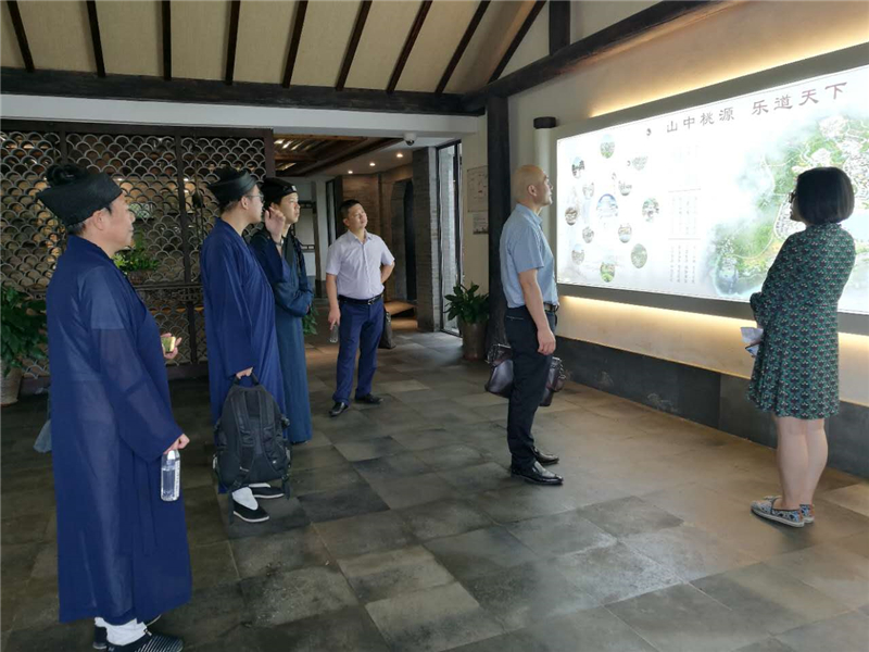 江苏省宗教局一处处长刘克元到常州金坛调研