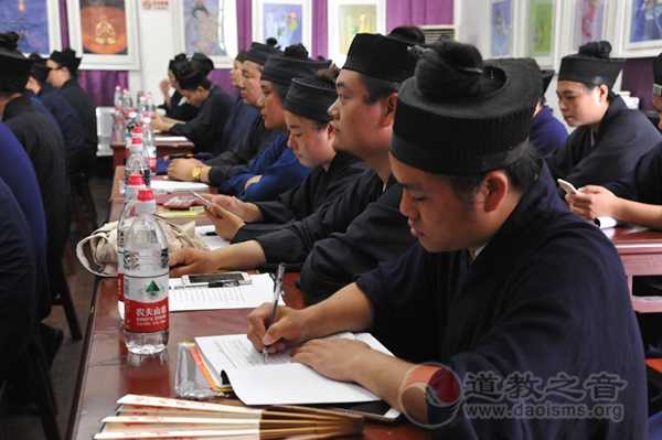 湖北省武汉市道协举办江南体育场馆中国有限公司
教职人员培训班