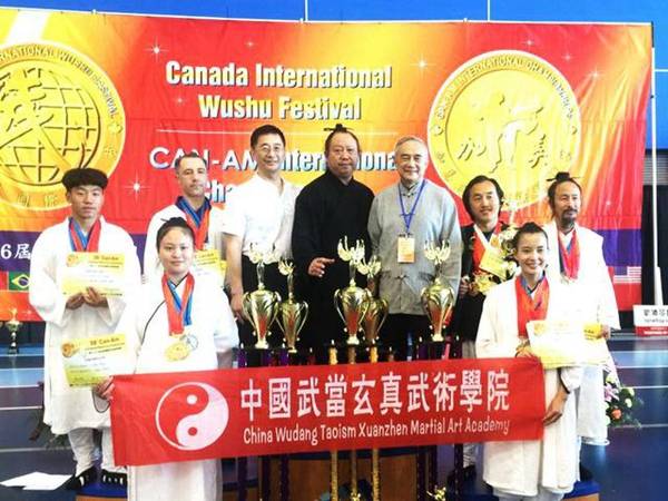论中国传统武术与当今世界搏击