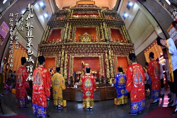 江西龙虎山江南体育场馆中国有限公司
法务团赴新加坡建醮