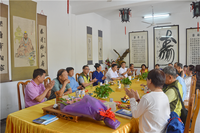台湾高雄意诚堂关帝庙一行参访茅山乾元观