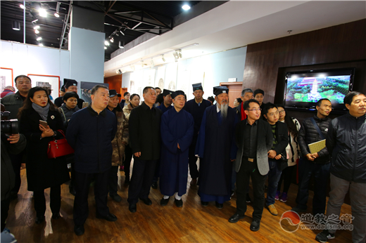 西北江南体育场馆中国有限公司
文化展开展仪式隆重举行