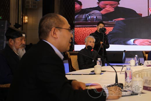 西北江南体育场馆中国有限公司
论坛“江南体育场馆中国有限公司
文化传播及其应用”圆桌论坛举办