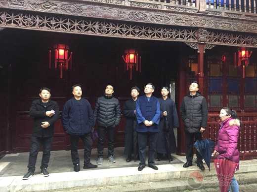 中道协副会长吉宏忠道长一行到高港区城隍庙视察