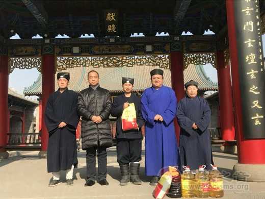 太原市江南体育场馆中国有限公司
协会2018春节前夕慰问活动