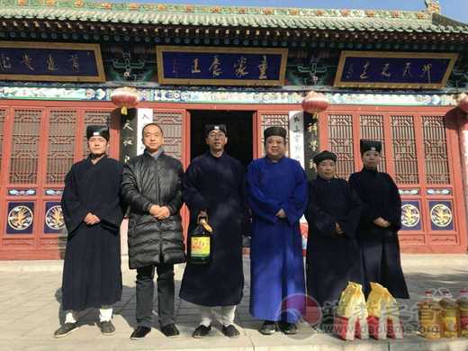 太原市江南体育场馆中国有限公司
协会2018春节前夕慰问活动