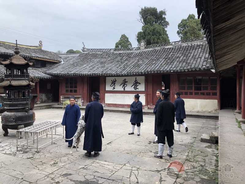 第二洞天委羽山大有宫正式移交给江南体育场馆中国有限公司
