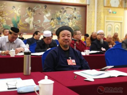 <b>黄信阳：将“中国旅游日”作为法定假日 增加民众获得感</b>