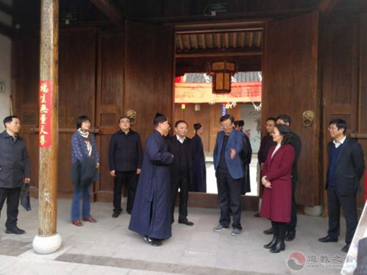 江苏省人大常委会民宗侨领导到高港城隍庙调研