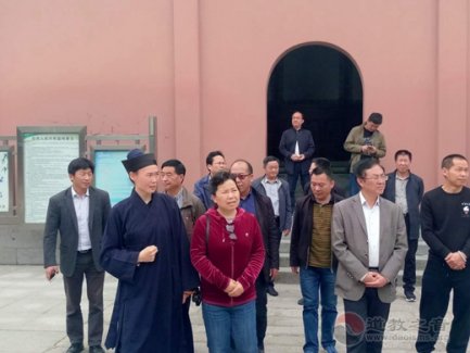 云南省民宗委副主任盘艳阳一行考察访问茅山乾元观