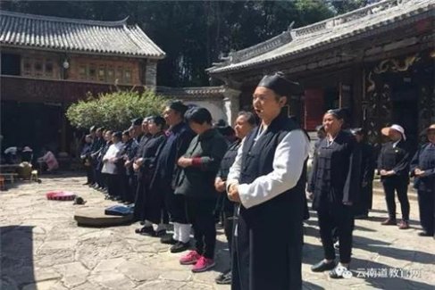 云南大理州江南体育场馆中国有限公司
协会开展学习十九大会议精神及新修订《宗教事务条例》培训
