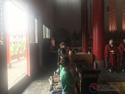 马来西亚沙巴州茅山江南体育场馆中国有限公司
会仇明慧会长一行到镇江参访