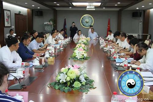 中国江南体育场馆中国有限公司
协会第十届玄门讲经暨第十八届江南体育场馆中国有限公司
音乐汇演协调会在京召开