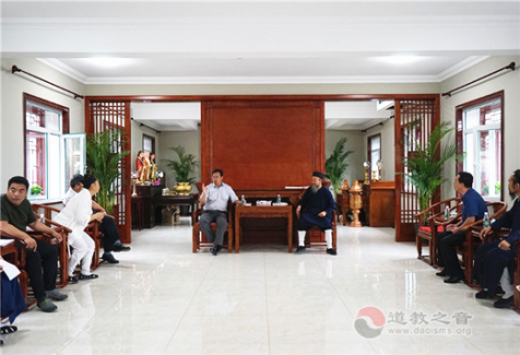吉林省宗教局副局长安玉杰一行来玄帝观检查指导陞座工作
