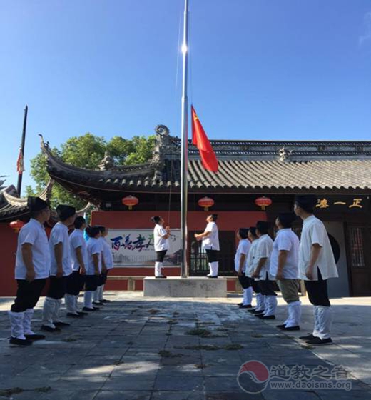 苏州吴中城皇山道院开展“四进”活动