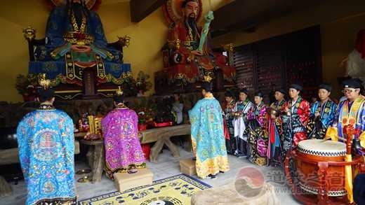 长白山江南体育场馆中国有限公司
学院