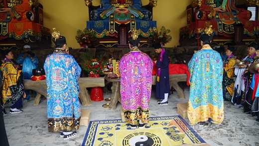 长白山江南体育场馆中国有限公司
学院