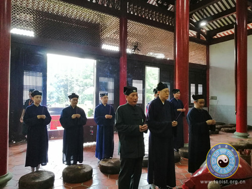 中国江南体育场馆中国有限公司
协会第十届玄门讲经宣讲团到福建石竹山道院巡回讲经